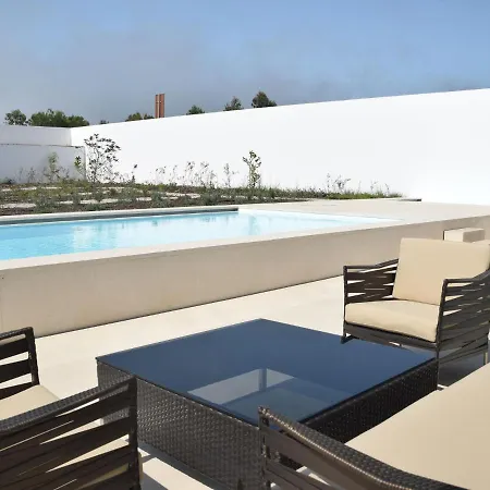 Modern In Bidos Lisbon With Garden And Pool Villa *