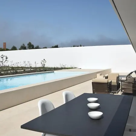 Villa Modern In Bidos Lisbon With Garden And Pool