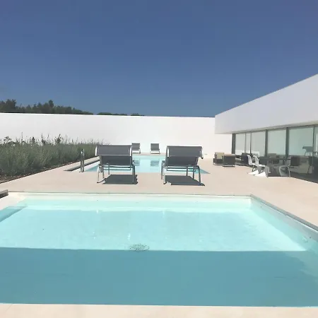 Villa Modern In Bidos Lisbon With Garden And Pool
